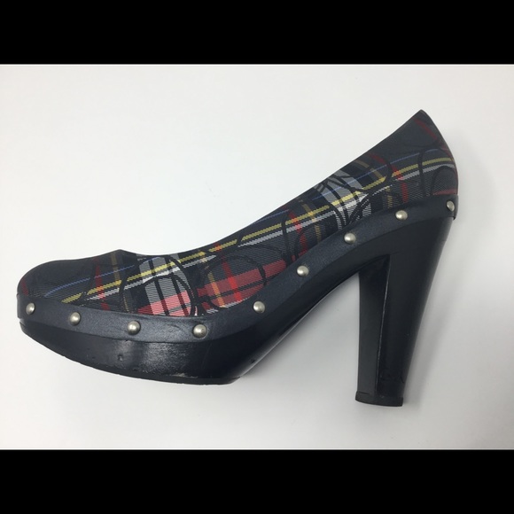 Coach Plaid Heels - Picture 4 of 7